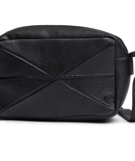 Crossover Handtasche mit geometrischen Nähten